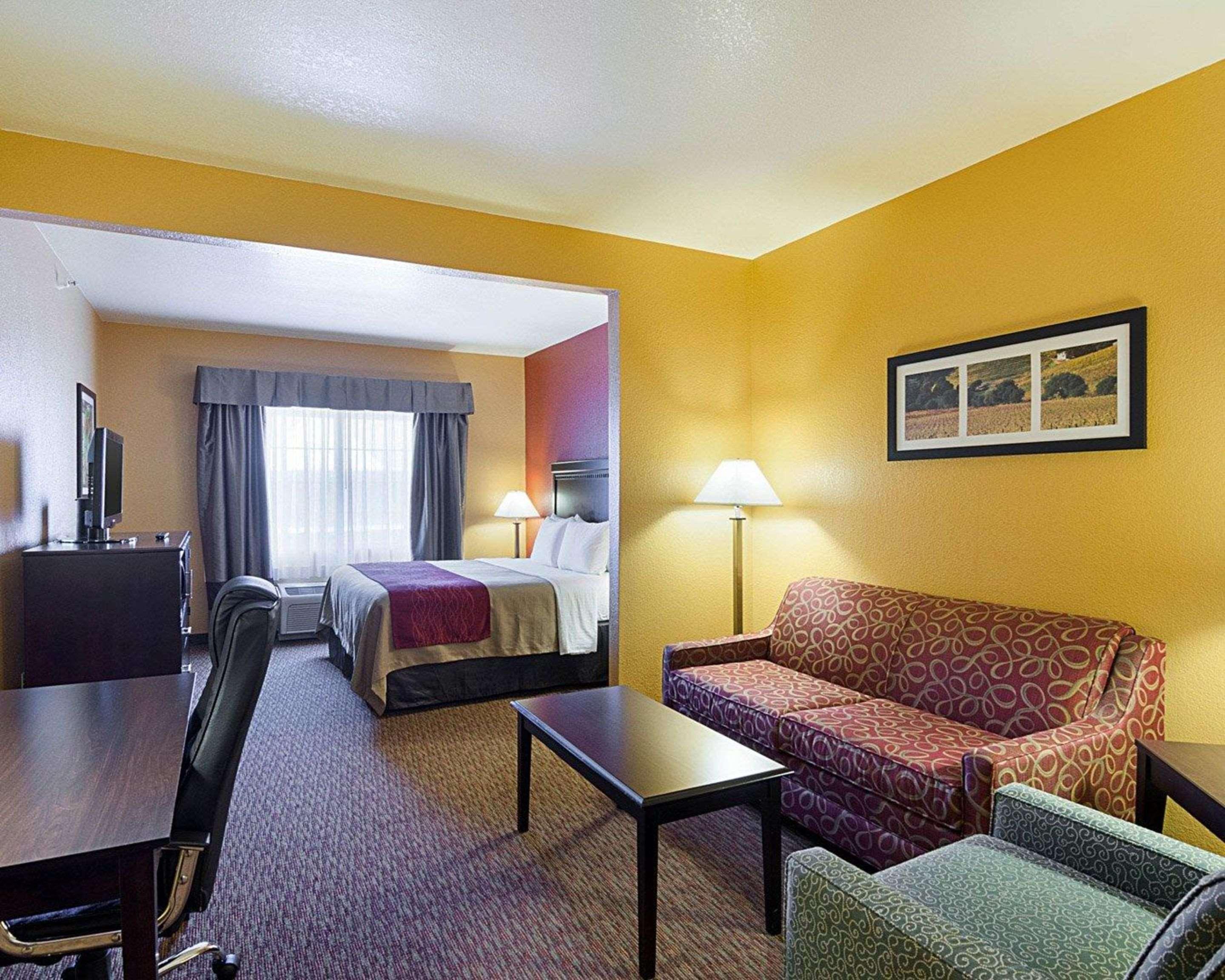 Comfort Inn & Suites Orange - Montpelier Exterior foto